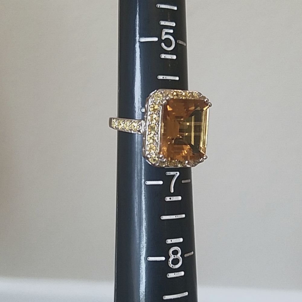 Cocktail Ring - Picture 2 of 5
